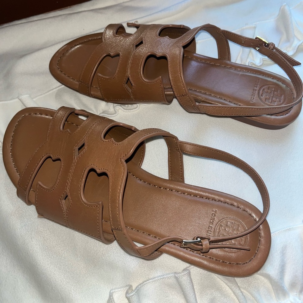 Tory sandals